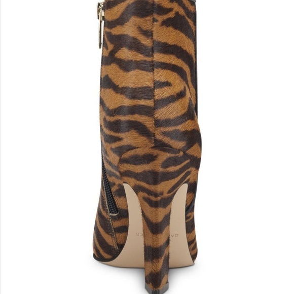 Marc Fisher | Mayaely Calf Hair Heeled Booties NEW - Picture 10 of 11